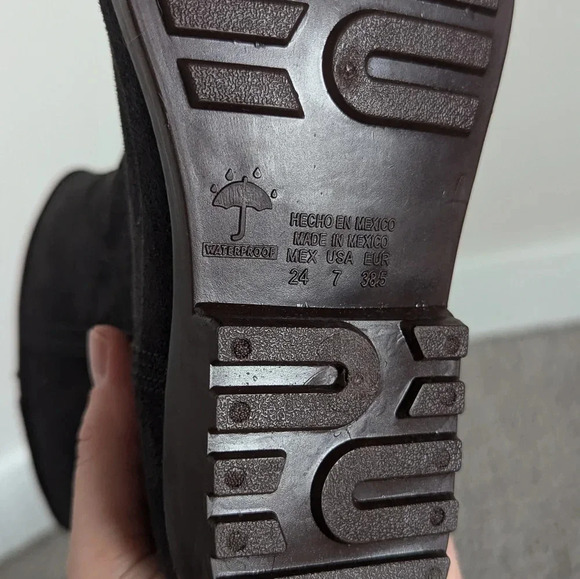Ulan Black Waterproof Rain Boots sz 7 - Picture 6 of 7